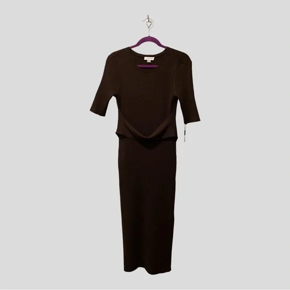 Calvin Klein Chocolate Brown Ribbed Short-Sleeved Dress w/Back Side Slit, Medium Calvin Klein Chocolate Brown Ribbed Short-Sleeved Dress w/Back Side Slit, Medium